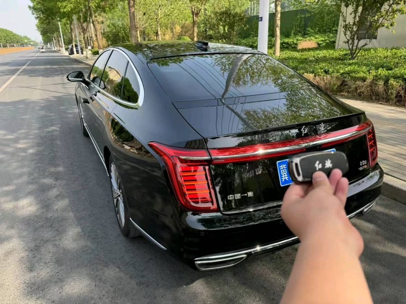 保定23年红旗H95