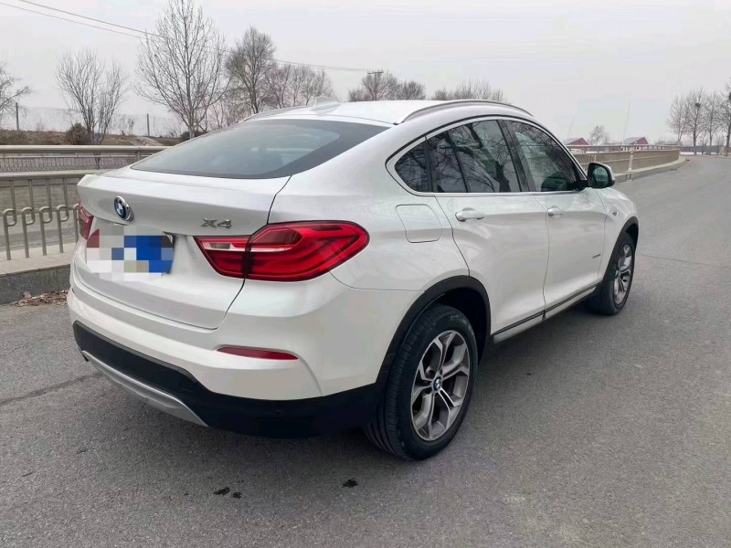 保定14年宝马X48