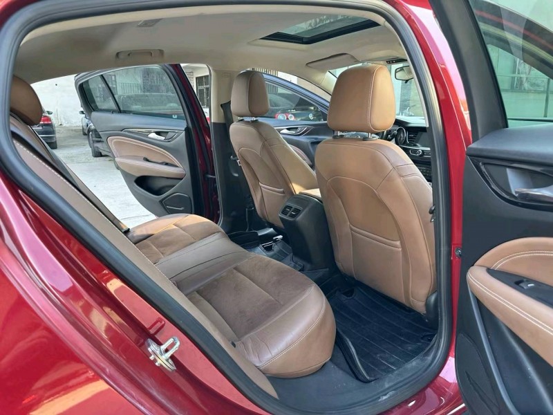 徐州18年别克君威7