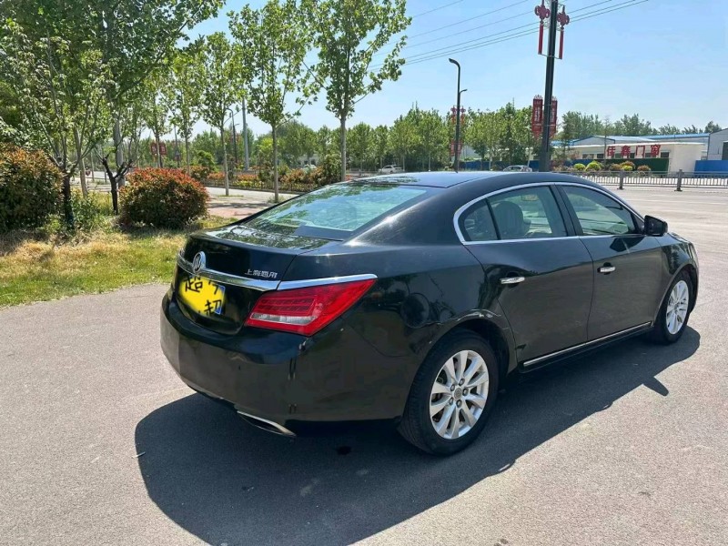 聊城14年别克君越8