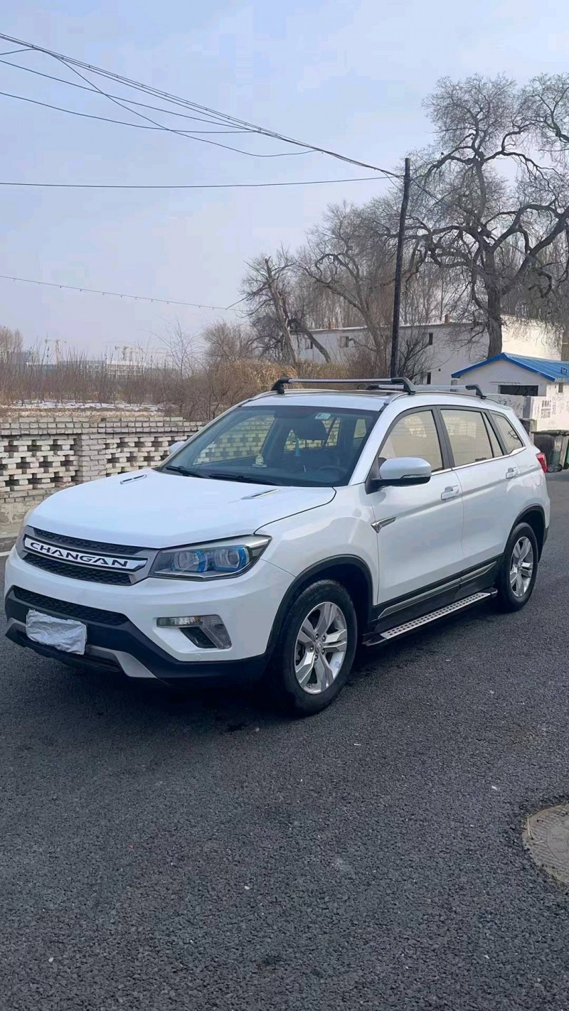 呼和浩特16年長安汽車CS752