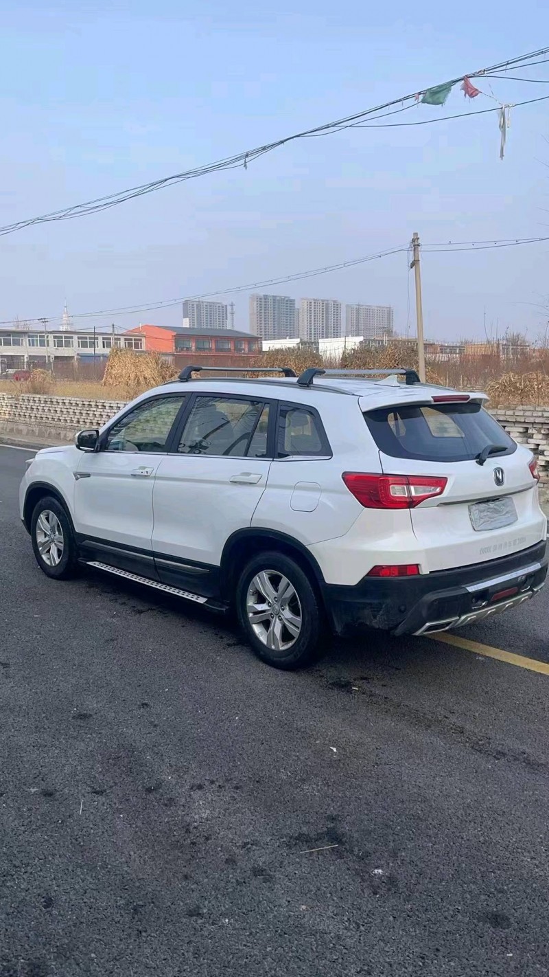 呼和浩特16年長安汽車CS757