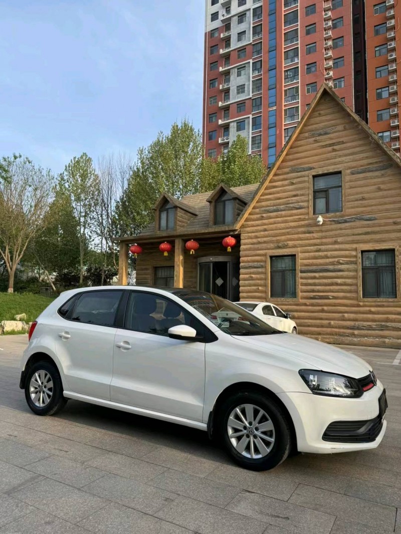 邢台14年大众polo3