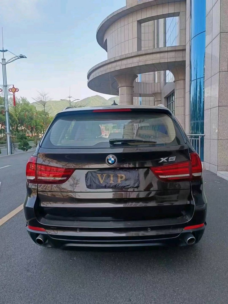 广州15年宝马X59