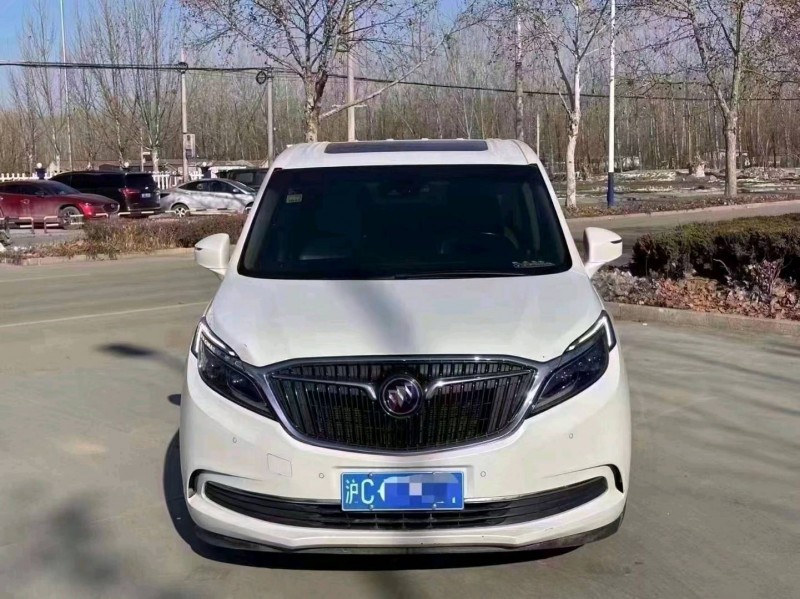 枣庄17年别克GL81