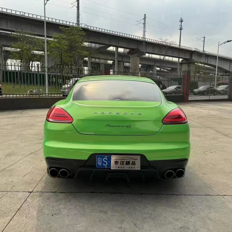 佛山15年保时捷帕拉梅拉9