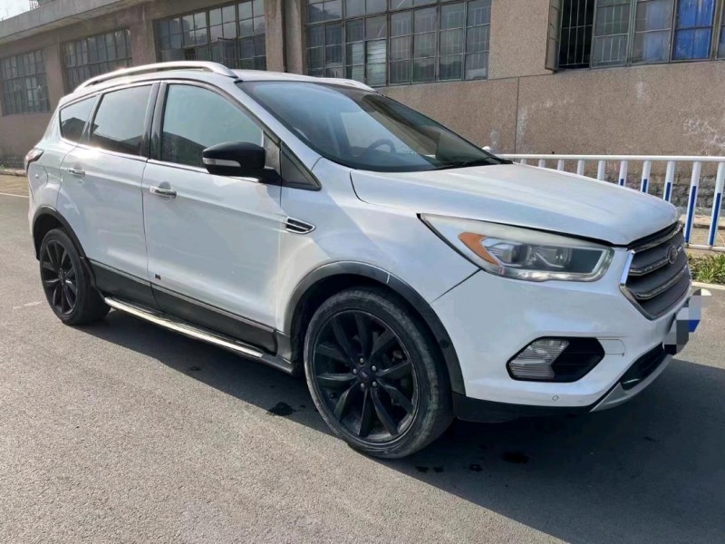 枣庄17年福特翼虎2