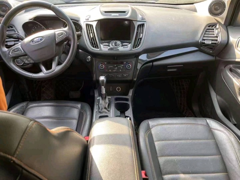 枣庄17年福特翼虎6