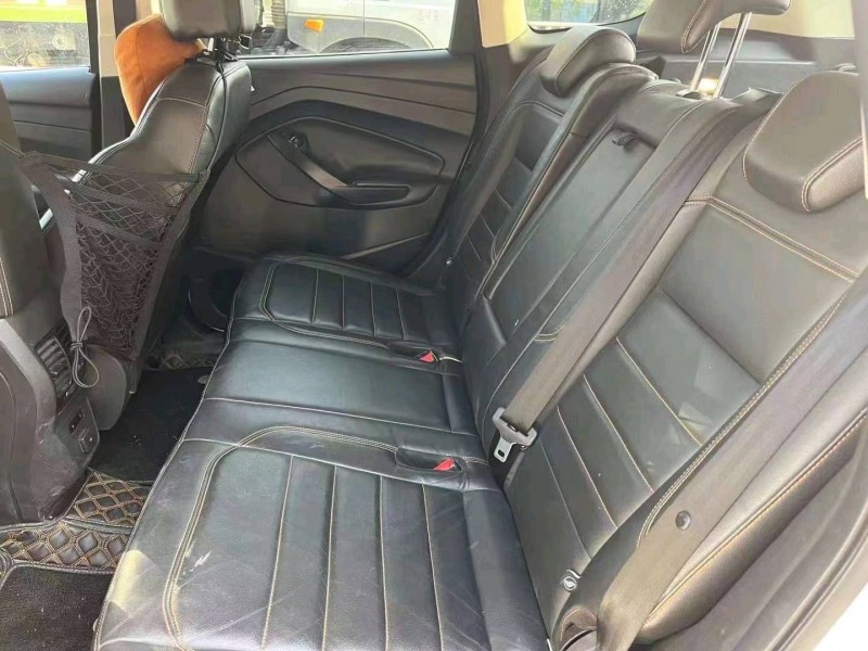 枣庄17年福特翼虎8