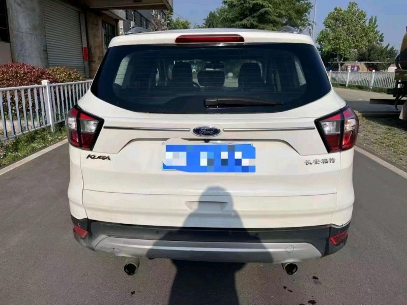 枣庄17年福特翼虎9