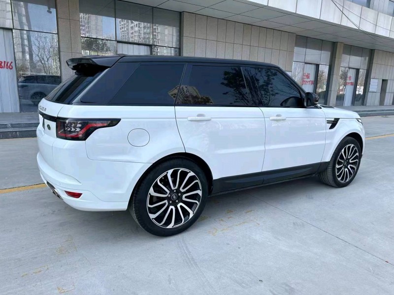 东营16年路虎揽胜运动8