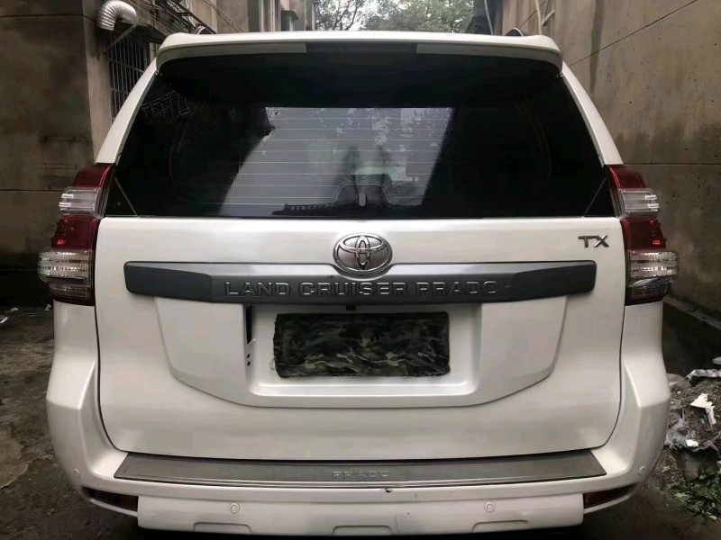 东营14年丰田普拉多9