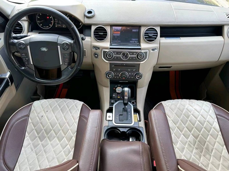 东营11年路虎发现3