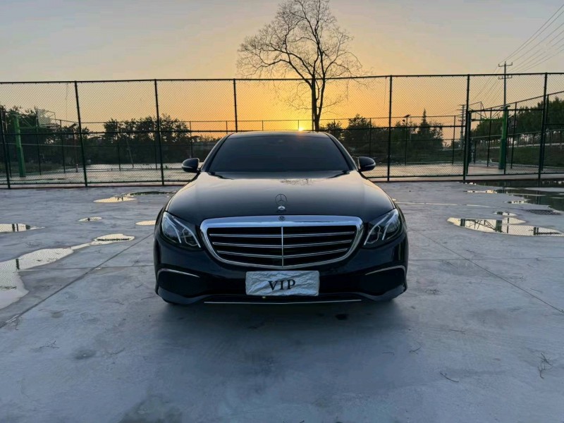徐州17年奔驰E1