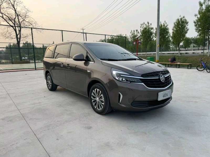 徐州22年别克GL82