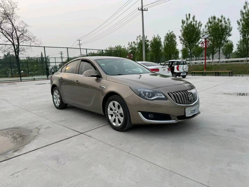 徐州17年别克君威2