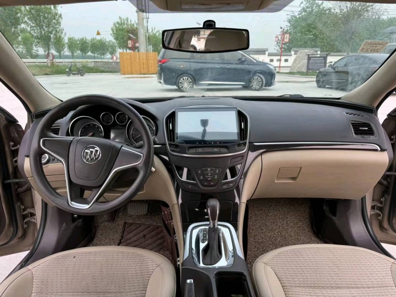 徐州17年别克君威4