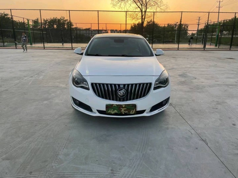 徐州16年别克君威1