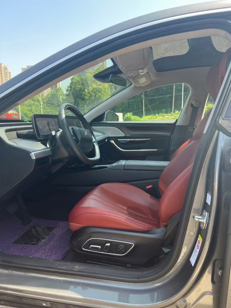 重庆21年小鹏汽车p78