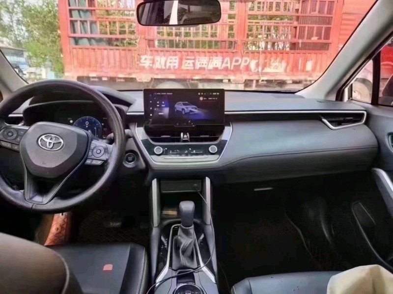 济南23年丰田锐放5