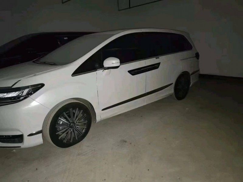 济南23年本田艾力绅1