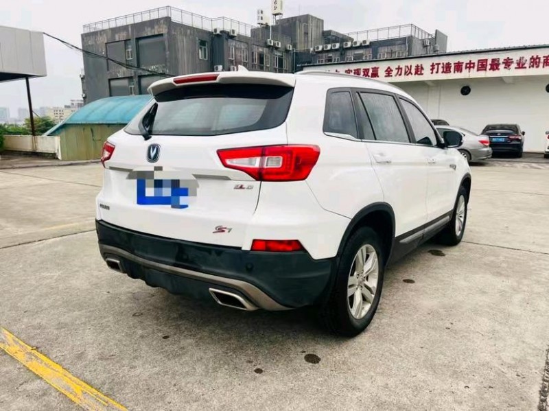 东莞18年长安汽车CS754