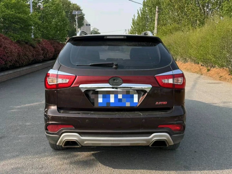 青岛15年比亚迪S76