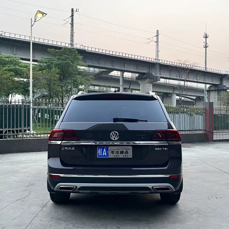 佛山20年大众途昂9