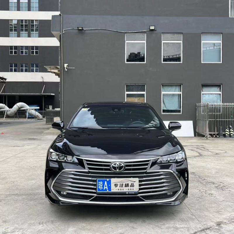 佛山22年丰田亚洲龙1