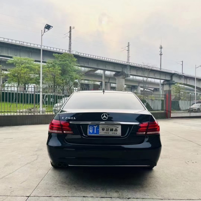 佛山13年奔驰E9