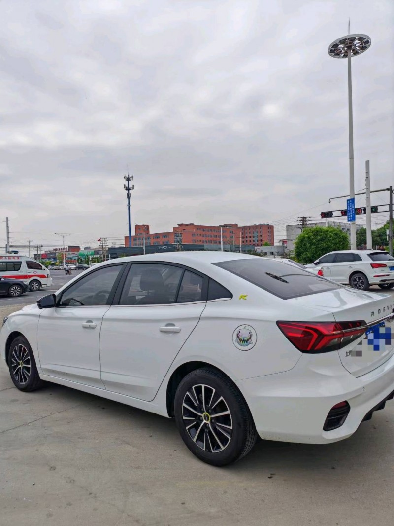 保定21年荣威i58