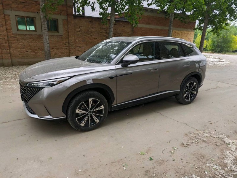 保定24年荣威RX53