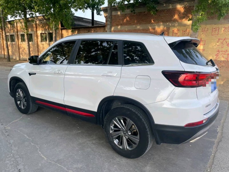 保定21年长安汽车CS755