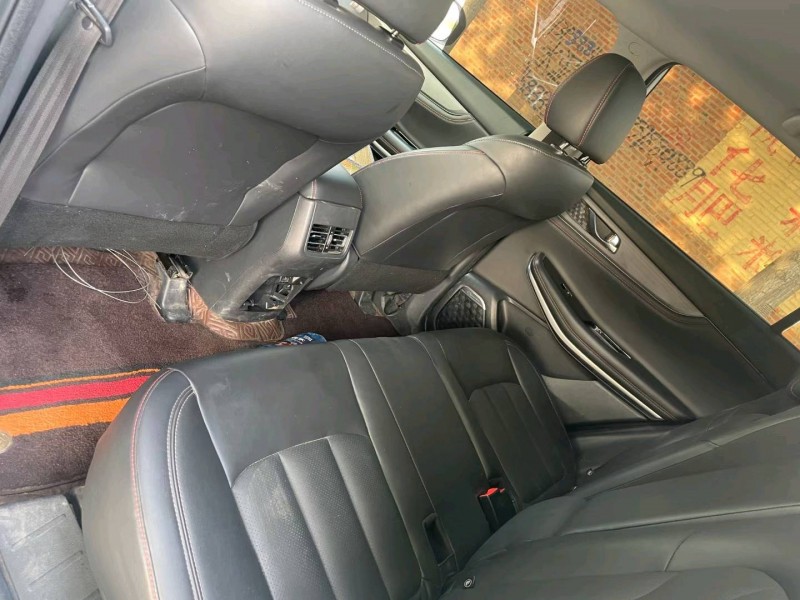 保定21年长安汽车CS757