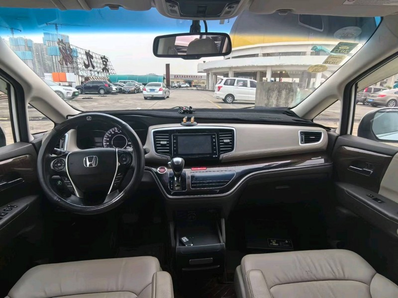 东莞16年本田奥德赛4