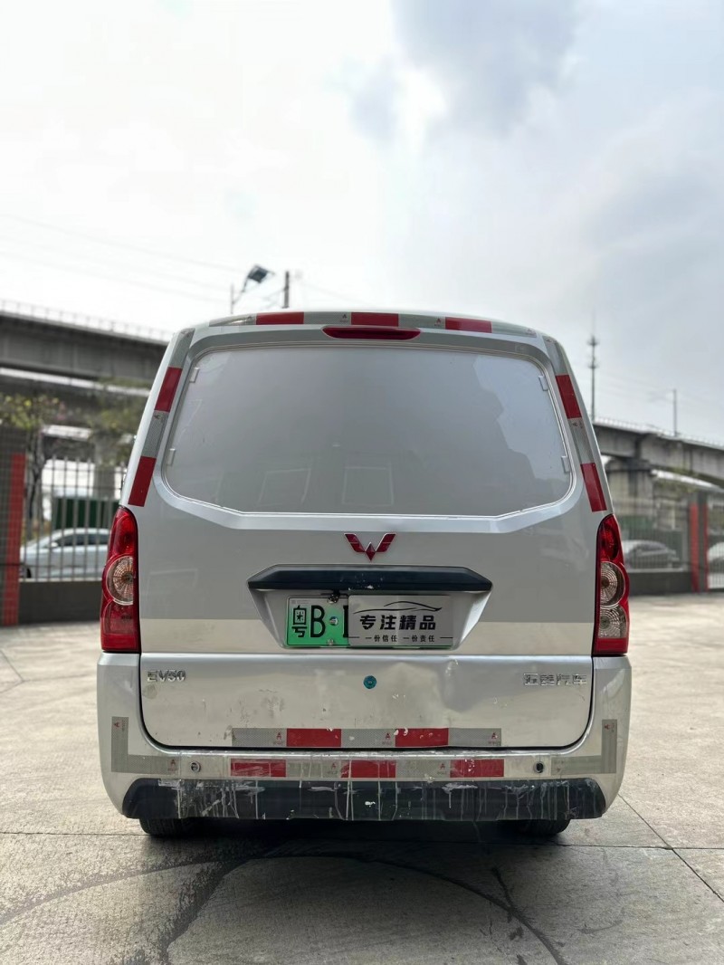 佛山23年五菱汽車新能源9