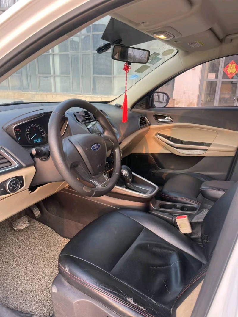 徐州17年福特福睿斯8
