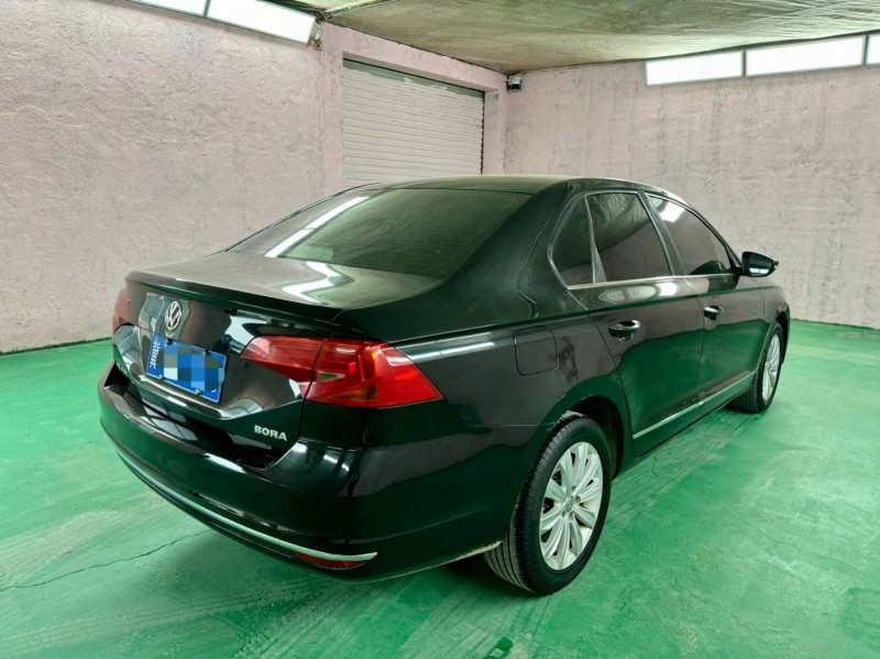 济南17年大众宝来3