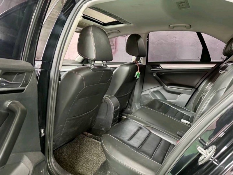 济南17年大众宝来5