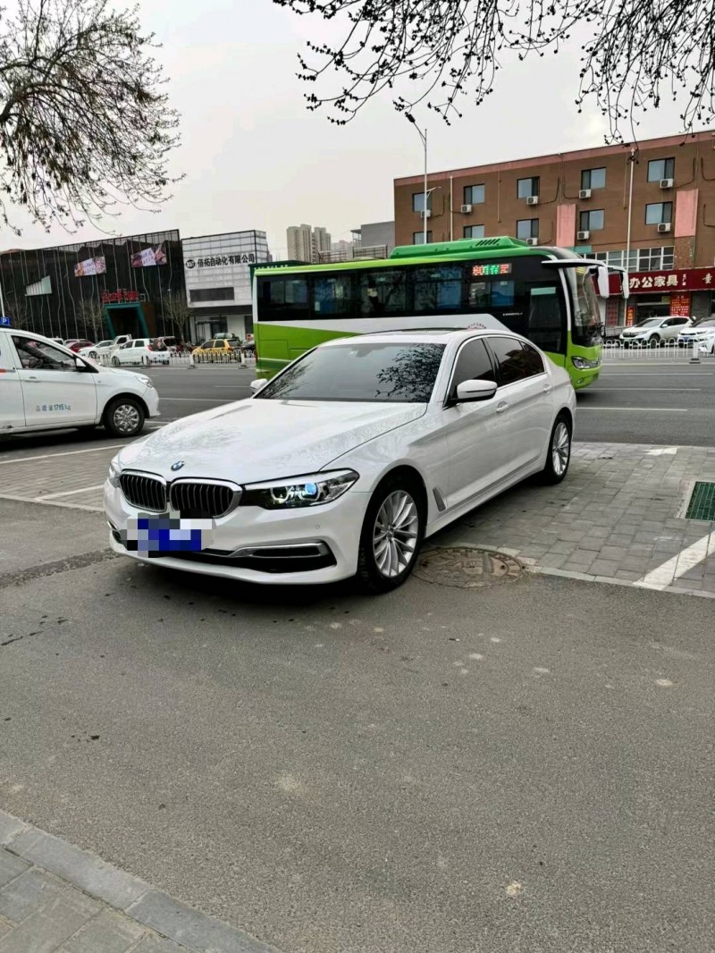 保定19年宝马5系3