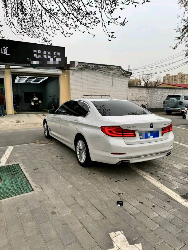 保定19年宝马5系4
