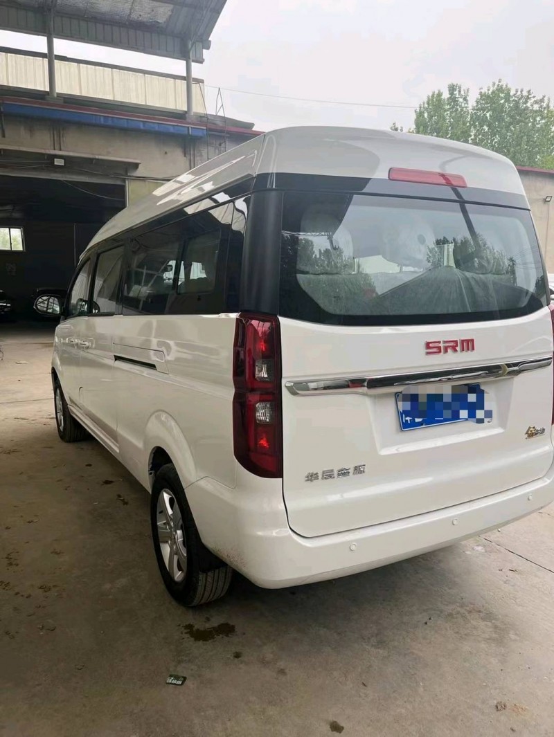 保定22年华晨海狮8