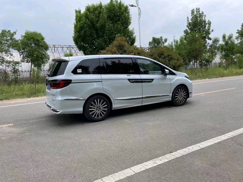 东营24年本田艾力绅4