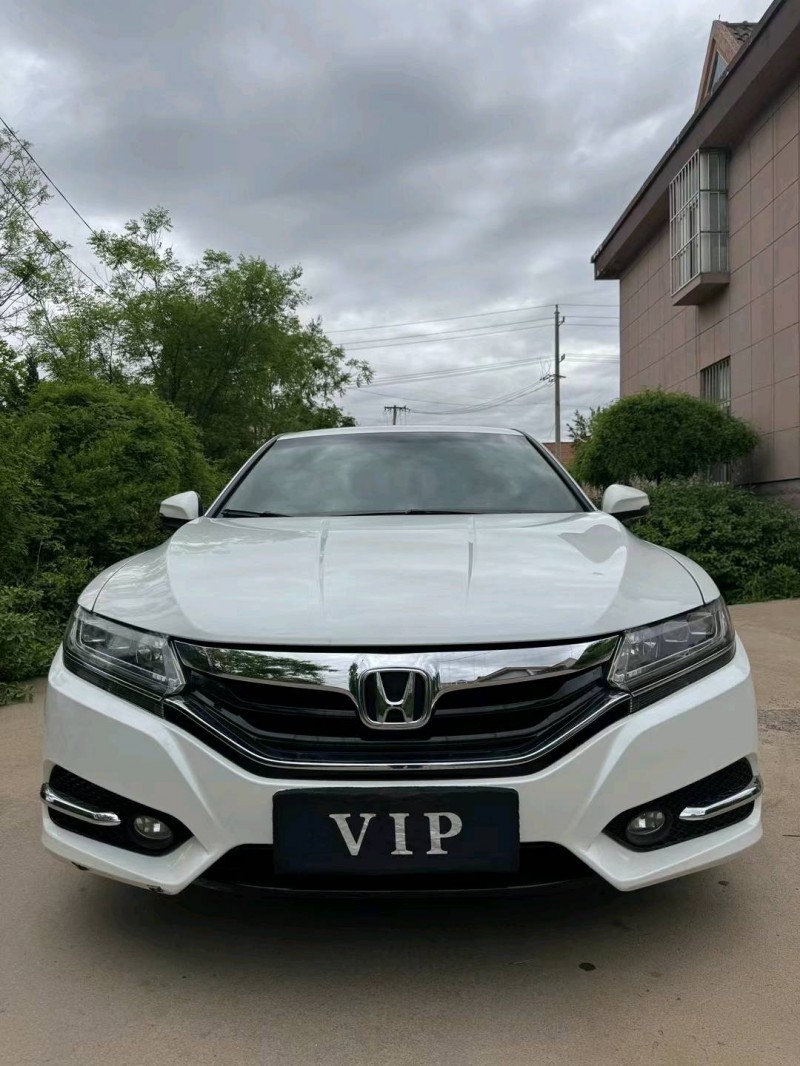 东营18年本田思铂睿1