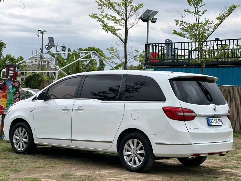 汕头18年别克GL88