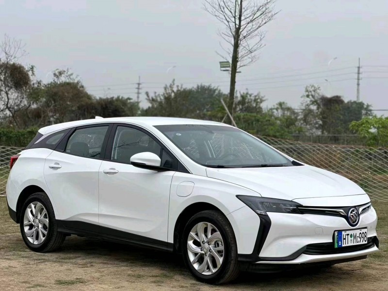 汕头24年别克微蓝2