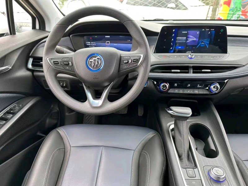 汕头24年别克微蓝4