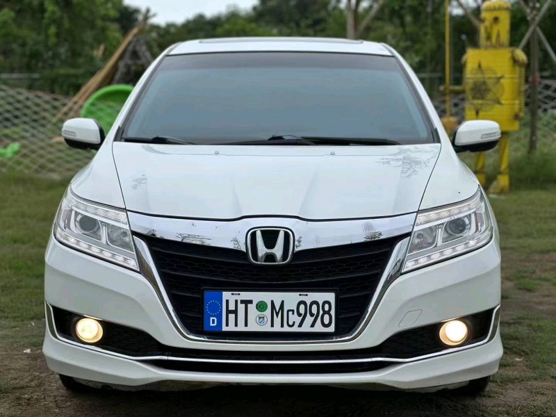 汕头18年本田凌派1