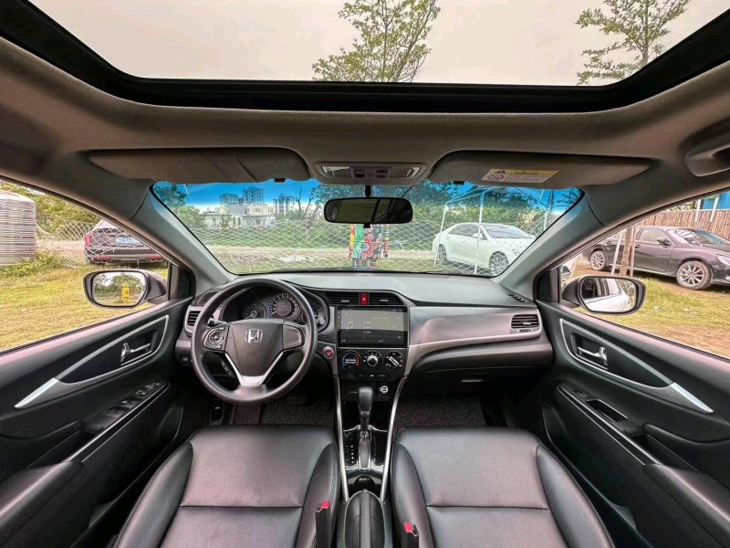 汕头18年本田凌派5