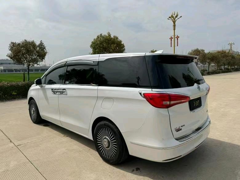 盐城19年别克GL83